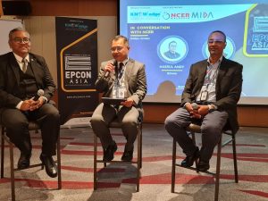 photo_6062242349012070923_y