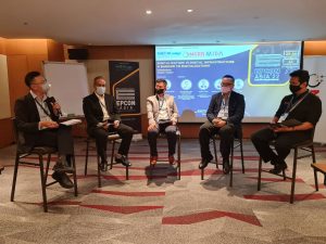 photo_6062242349012070994_y