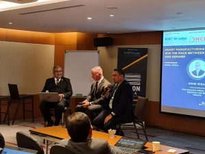 photo_6066768759210750399_y